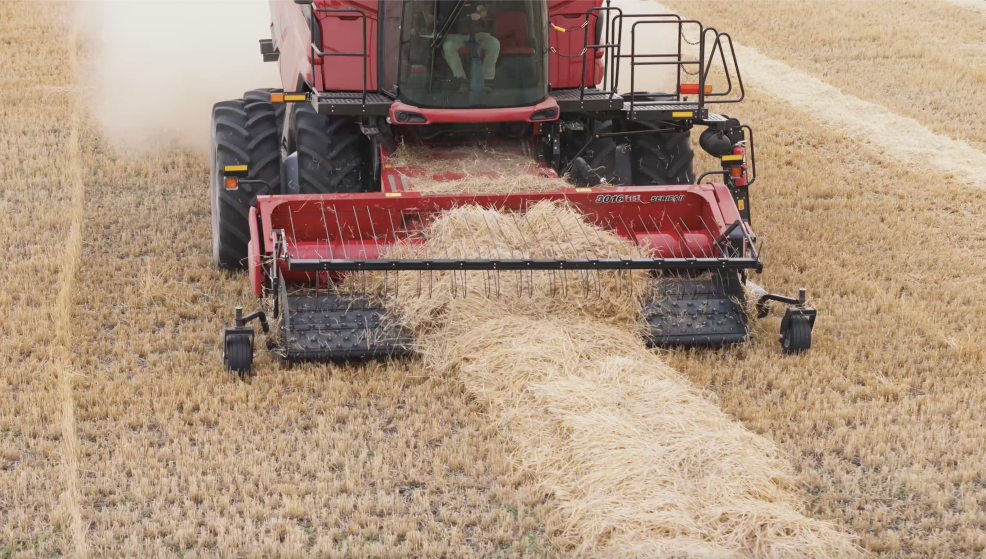 Case IH AF11 Combine - Feeder