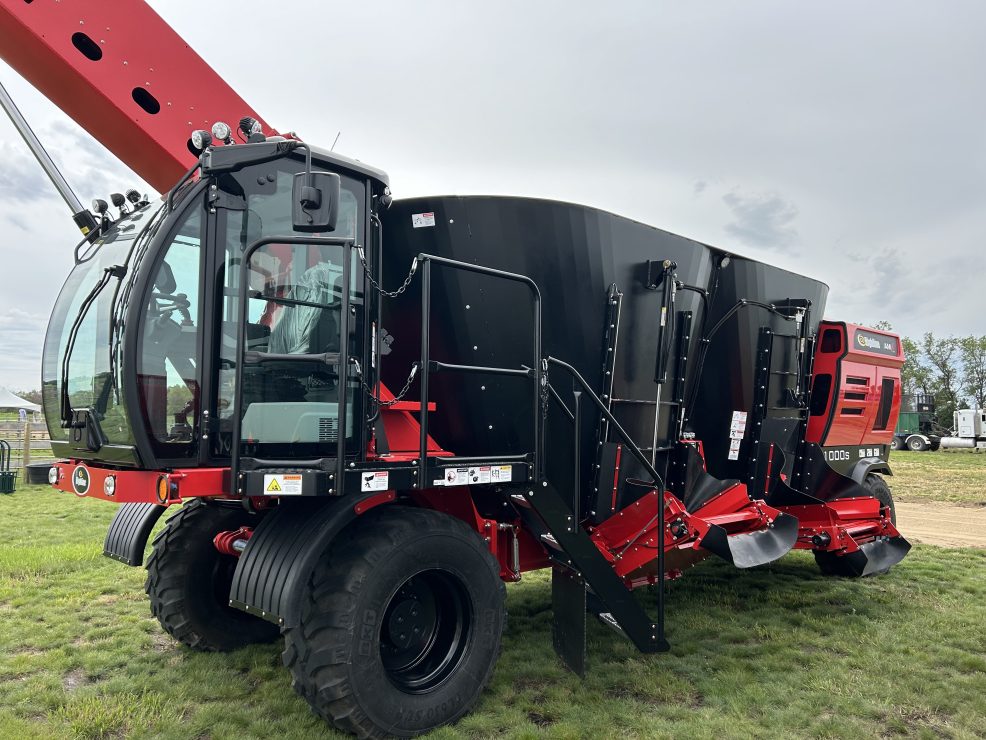 Highline AMX 1000S TMR Mixer