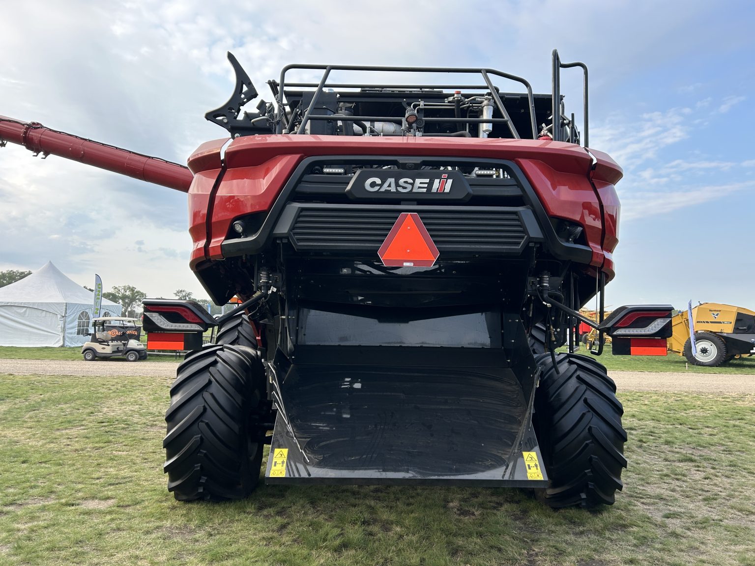 Case IH AF11 Combine Specs | AgDealer.com