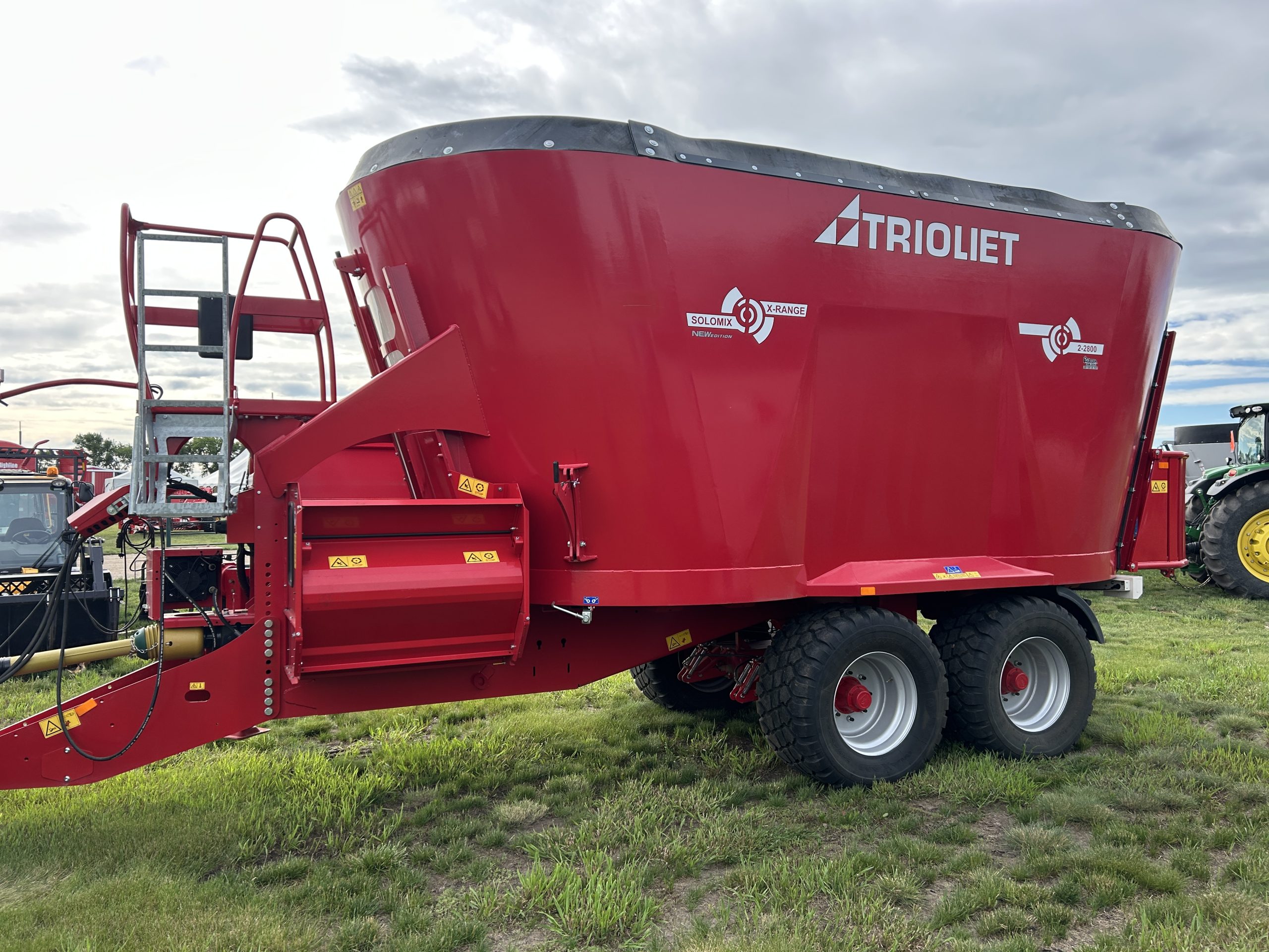 Trioliet Solomix 2 VLX-T 2800L TMR Feed Mixer
